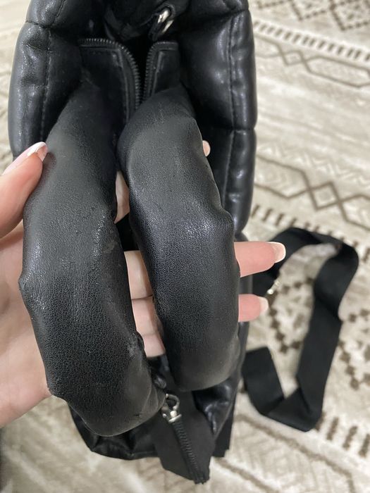 Дамск черна чанта