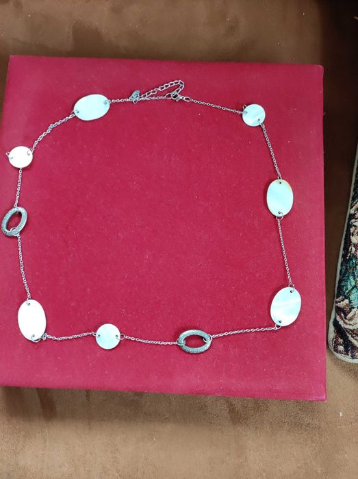 Дамски колиета  различни модели