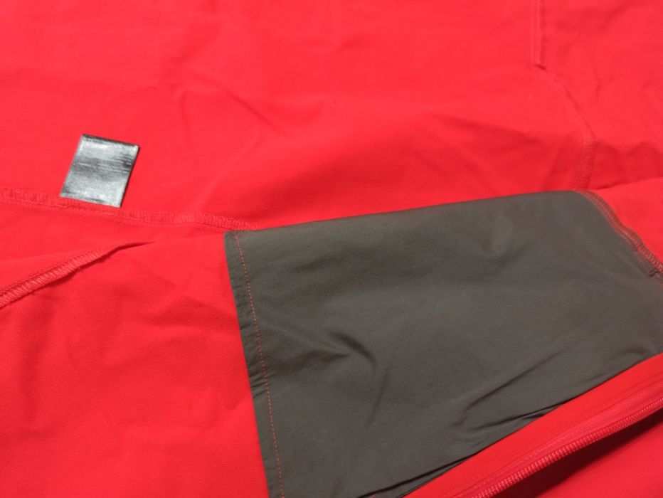 Black diamond мъжко яке с подарък шапка!