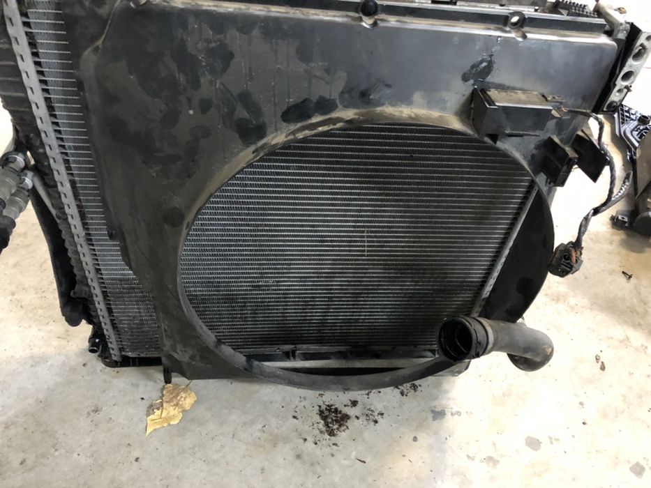 Радиатори БМВ Х5, Е53 (radiatori BMW X5, E53)