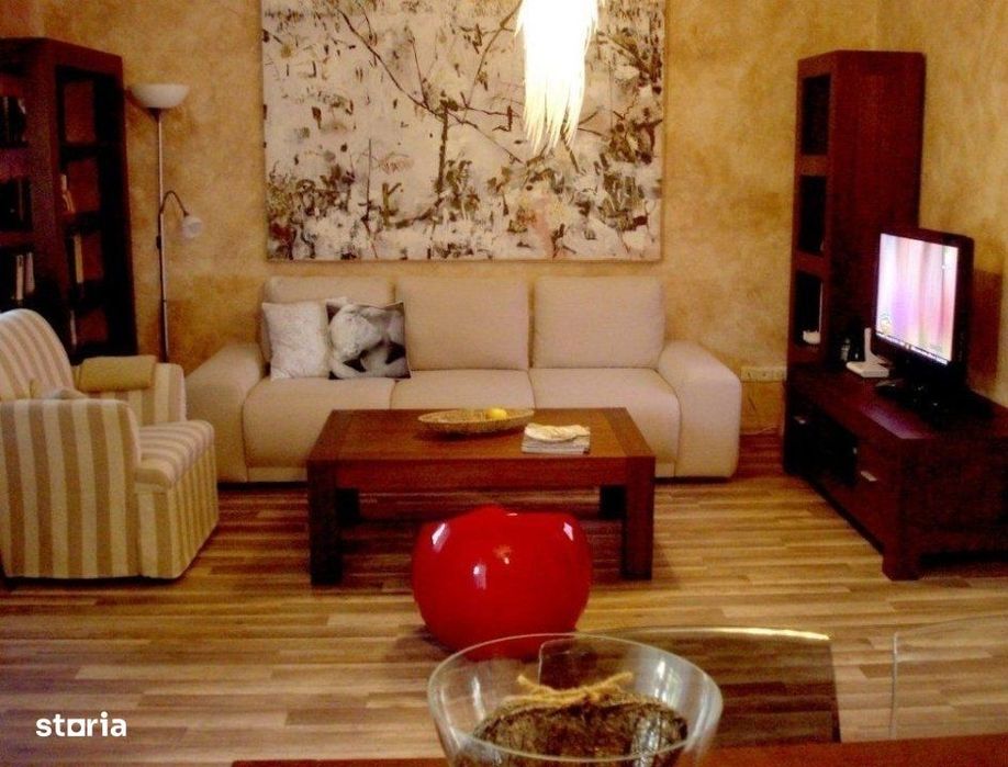 Pipera: Vila cu 3 camere si 100mp curte in ansamblu rezidential!