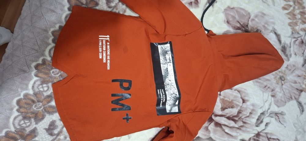 Срочно продам детские куртки