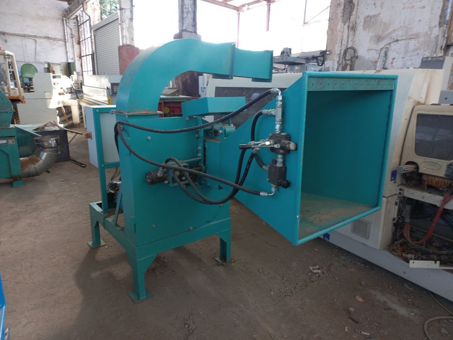 ножова дробилка 15 kw.с хидравлично подаване