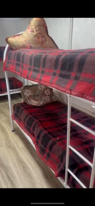 Двухъярусные металлические кровати — 4 шт. + полный комплект (НОВЫЕ)