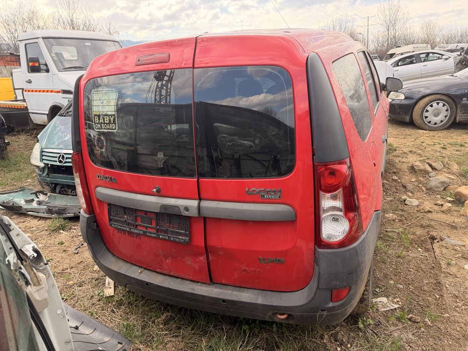 Dacia Logan 1.6 , Дачия Логан 1.6 На Части !!!