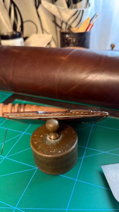 Klando Leather –  Port Card. Handmade. Piele naturală. Personalizabil.