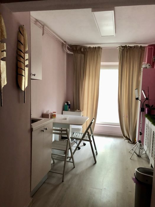 Inchiriez Spatiu Comercial ,Birou, Magazin , Salon,  str Toamnei Brasov