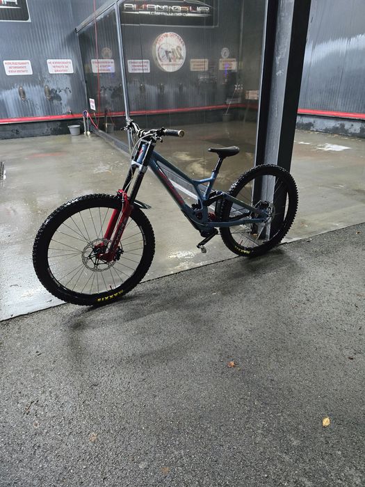 Downhill колело specialized expert 29.