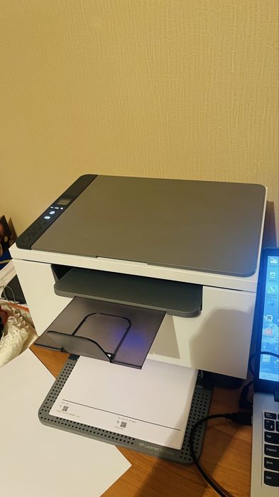 Продам принтер HP