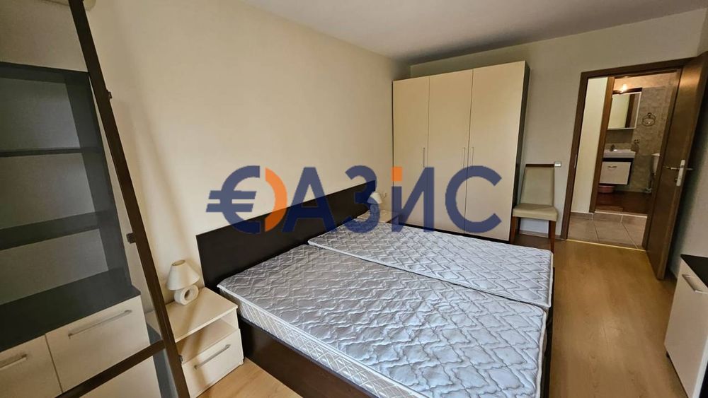 Апартамент с 2 спални в комплекс Престиж Форт Бийч, 100 кв. м., Свети