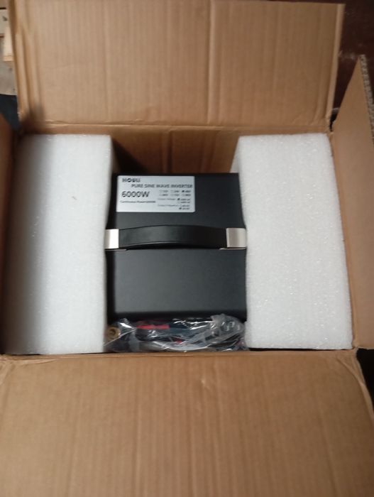 Инвертор чиста синусоида 6000 вата пикова мощнос 48 волта,. Чисто нов.