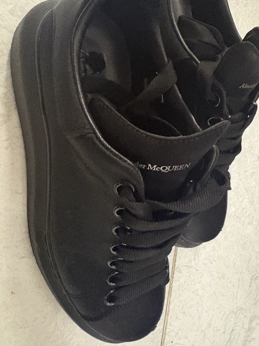 Оригинални маратонки Александър МакКуин