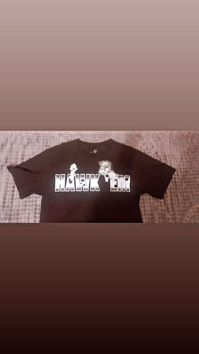 Vând tricou V Lone