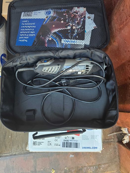 Unelte multifunctionale Dremel 3000 si Dremel 4250 - DEFECTE