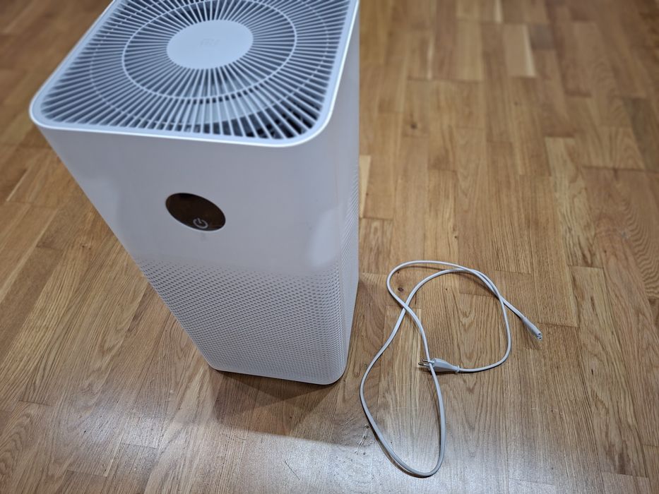 Purificator de aier NI NOU