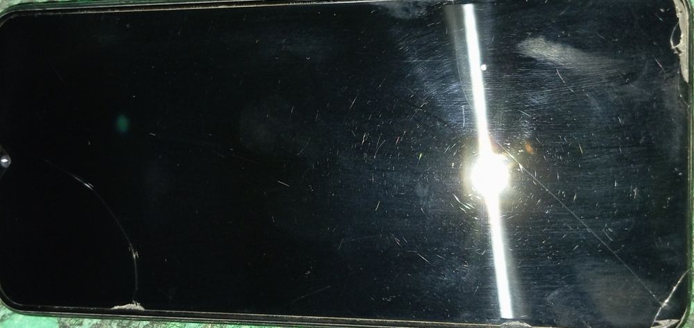 samsung A20S rangi qora tiniq 32 gb