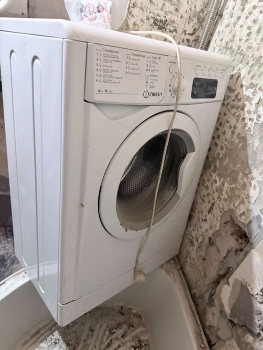Срочно продам стиральную машину