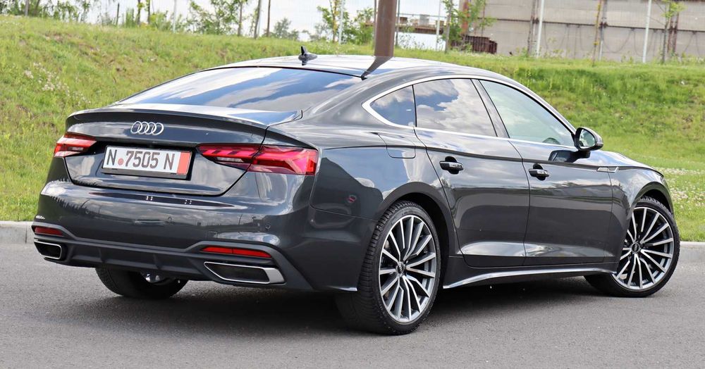 Audi A5 / 2021 / Facelift / Matrix Led / Virtual/Masaj/Memorii/Piele/Incalzire/Camera