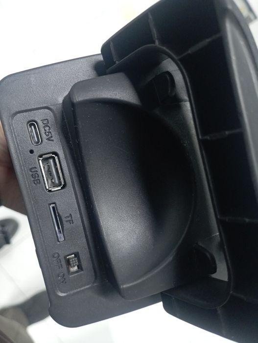 Музыкалық колонка сатылады