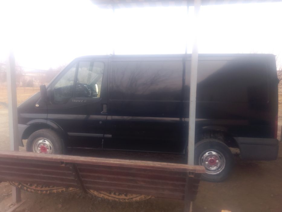 Ford sotiladi yilli 2009