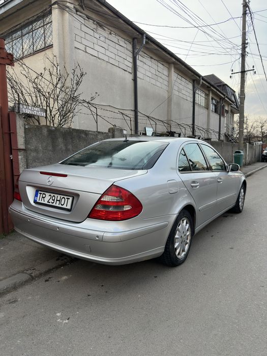 Vand Mercedes E Class W211 / 2.2 CDI / 2004 / xenon / clima