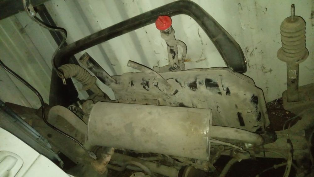 Запчасти на приору