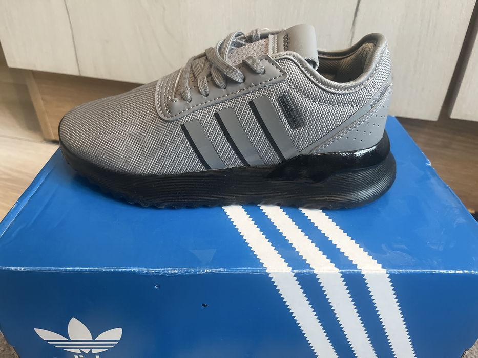 Adidas u path x c детски маратонки