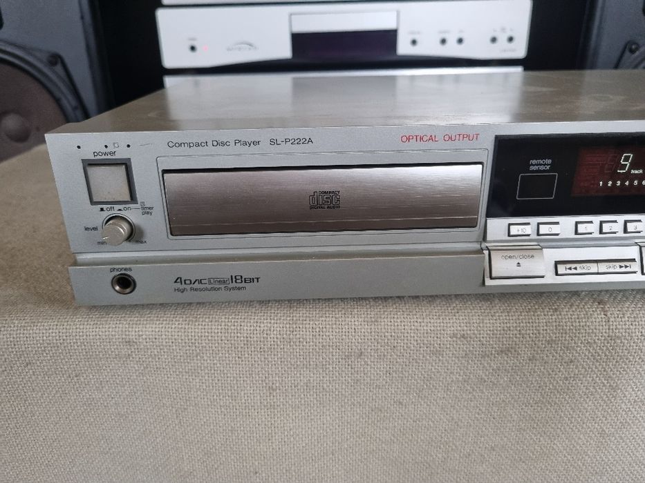 Cd Player Technics Sl-P222A. Defect. Pt Reconditionat sau Piese.