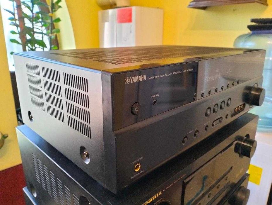 statie amplificator/receiver Yamaha HTR 3063