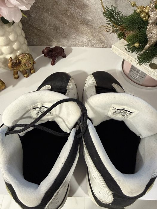 Продавам обувки Jordan 13 retro