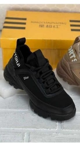 Кроссовки, туфли