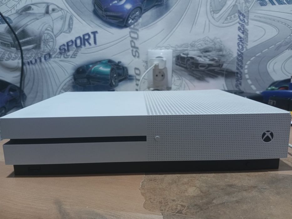 Xbox one S память 1ТБ