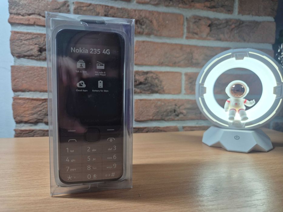 Nokia 235 4G (2024) - sigilat !