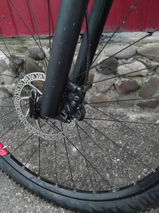 Vând bicicleta rockrider in sare buna are roti de 27.5 si frane pe ule