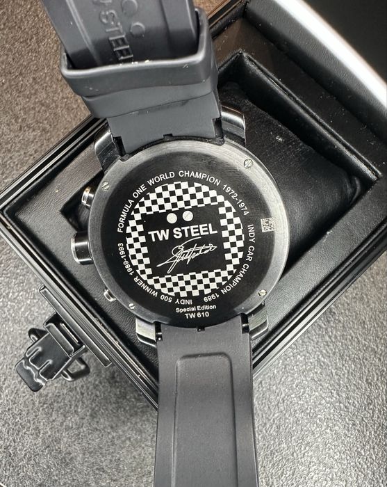 Мъжки часовник TW Steel TW610