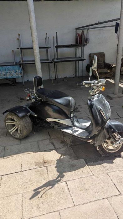 Электрический трицикл