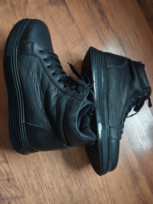 Мъжки боти естествена кожа.