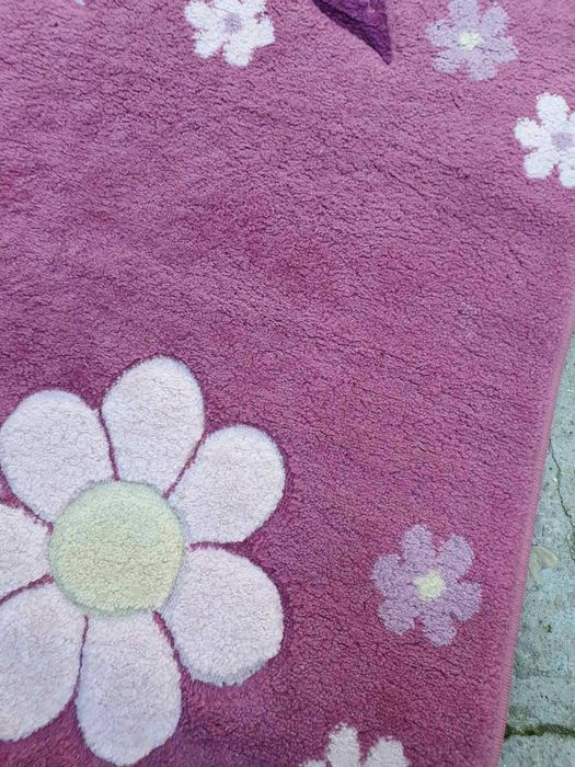 Продавам килим-тип персийски