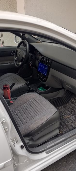 Gentra механика сотилади