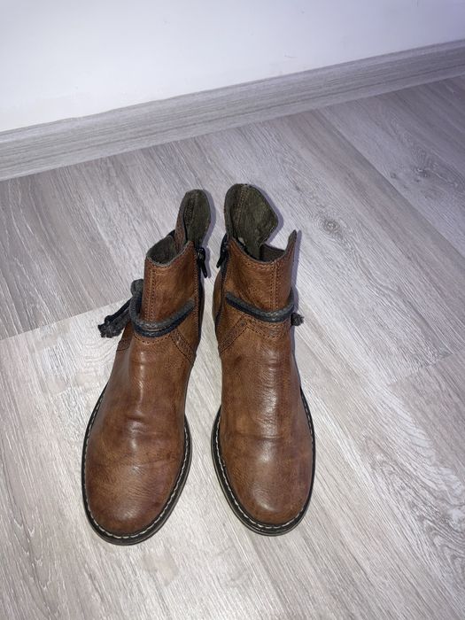 Весенне/ Осенние ботинки новые