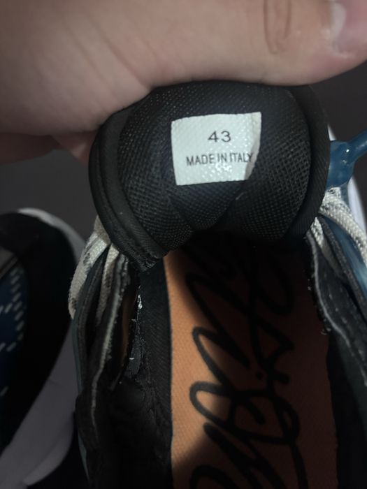 versace chain reaction blue and black