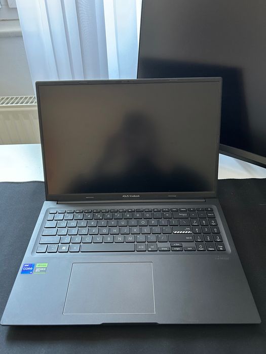 Laptop Asus VivoBook 16X, i9-13900H, RTX 3050 4GB, 16GB RAM, 120hz