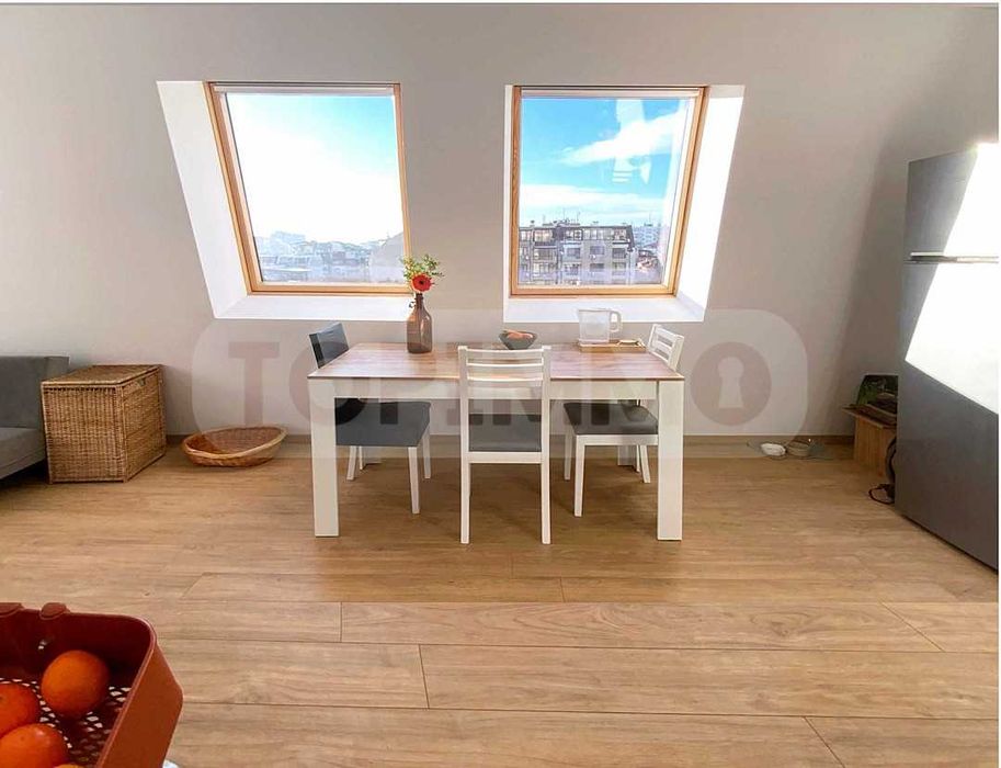 Продава се Тристаен апартамент в Варна, Левски - 78 кв.м за 2094 €/кв.м - Снимка #1