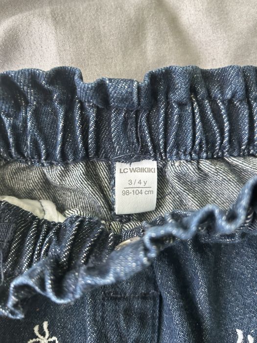 нови дънки 98/104 lc waikiki