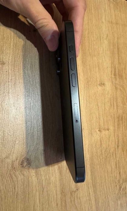 Перфектен! - iPhone 15 Pro 256gb-бартер