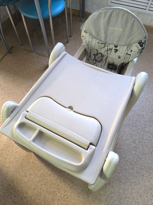 Столик для кормления