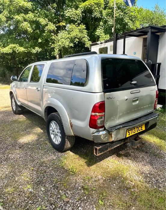 Dezmembrez Toyota Hilux 3.0 1KD-FTV 2012-2015