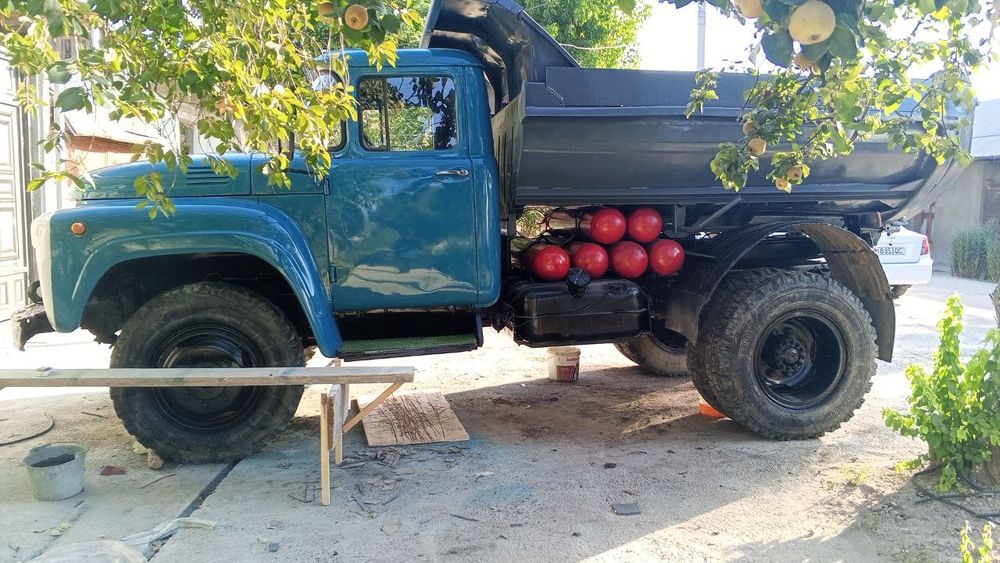 Зил 1982 йил ишлаб чикарилган