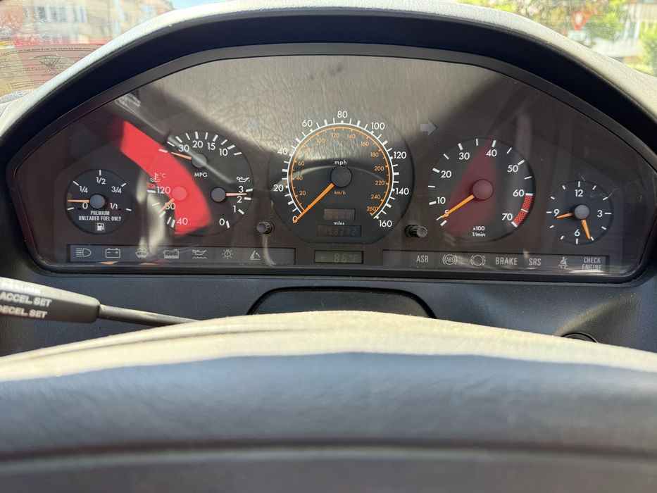SL 500 V8 R129 Retromobil