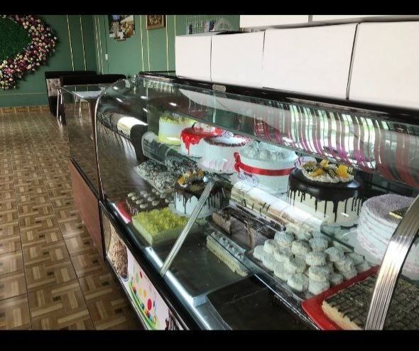 Торт бизнеслари учун мулжалланган холодилник ероннинг хакикий заводи